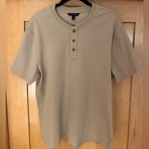 Banana Republic Men's Tan Henley Shirt
